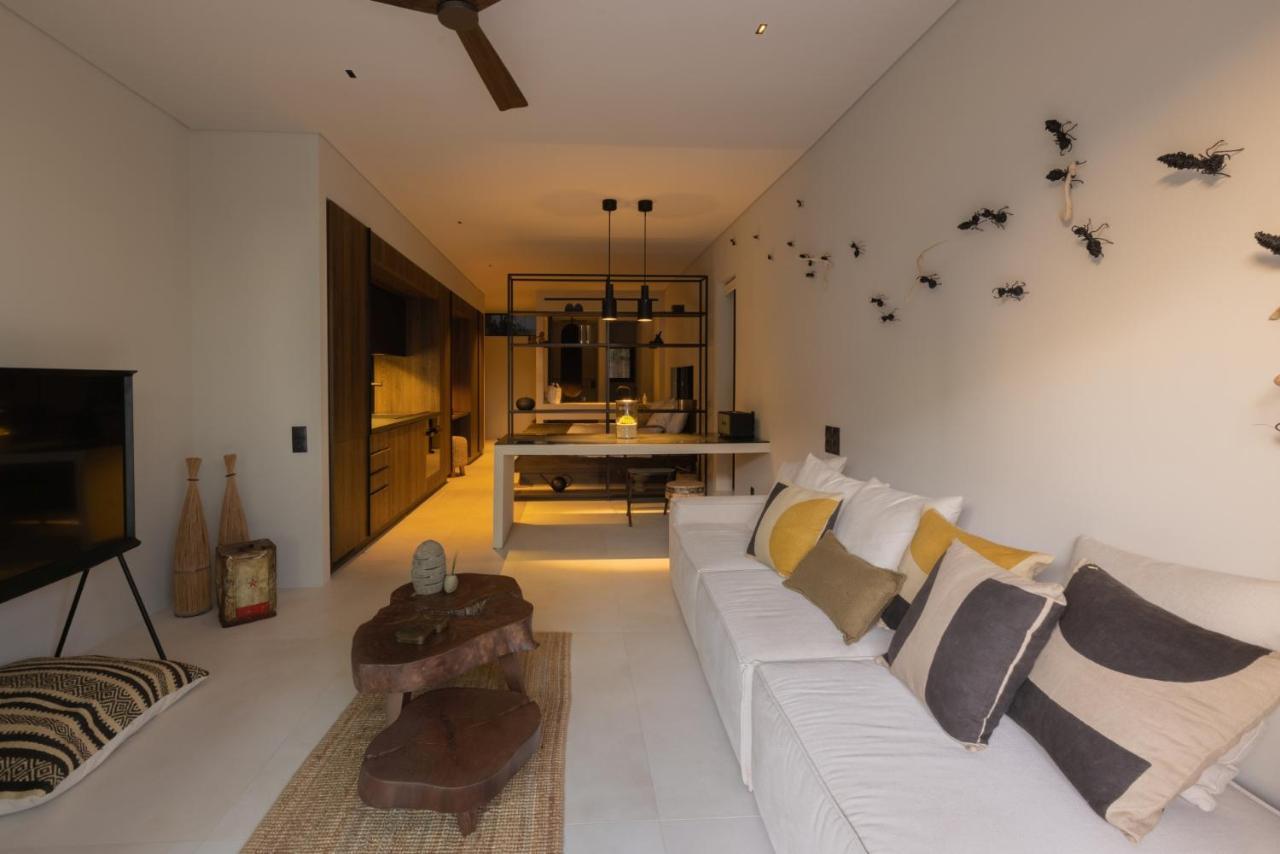 אתונה Vouliagmeni Apartments 18 מראה חיצוני תמונה